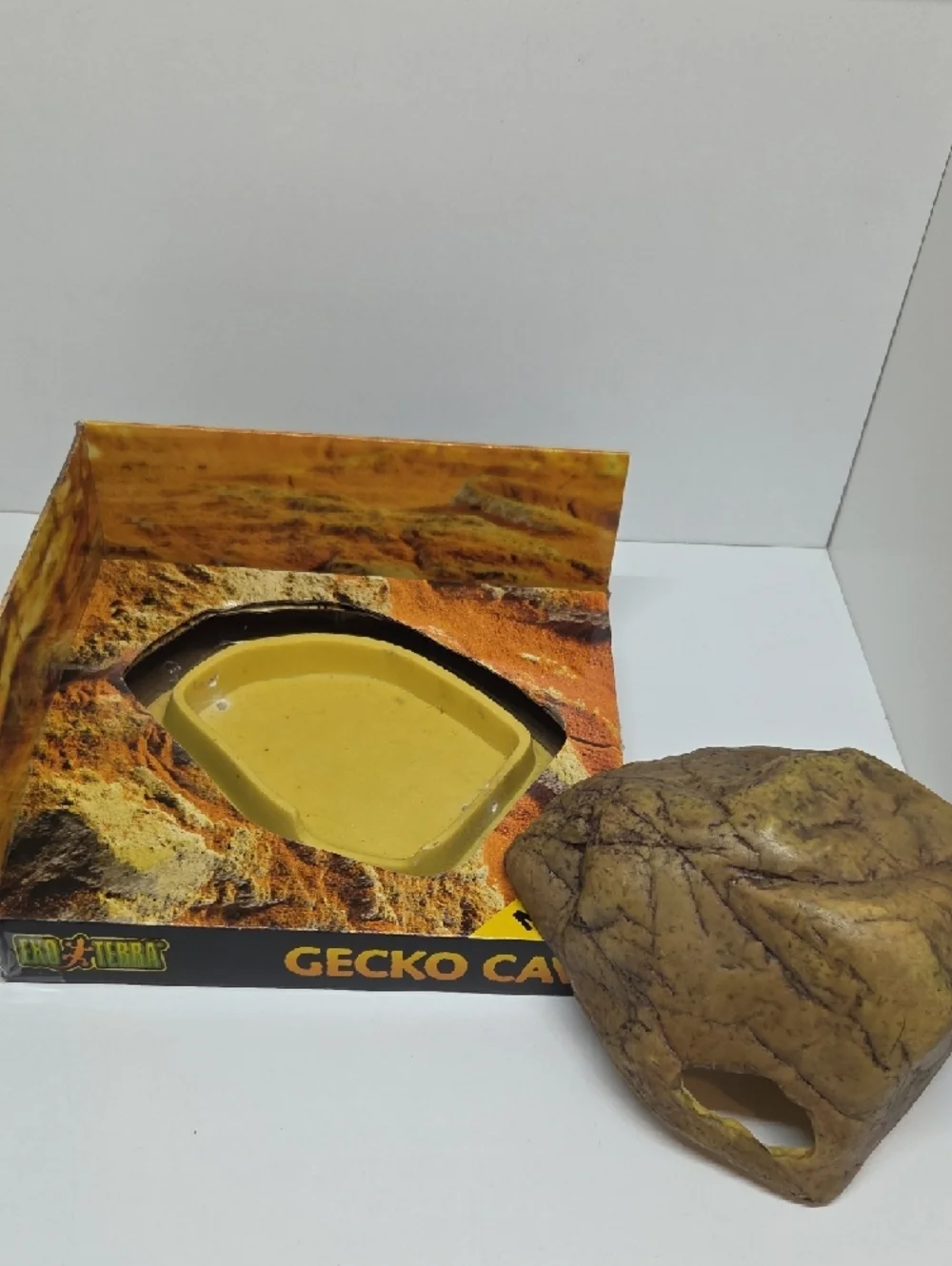 NWT Gecko Cave - Medium Brown Reptile Hide